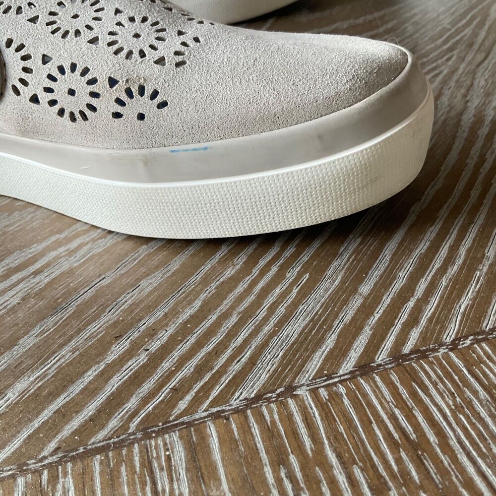 Sperry Seaside Perforated Gray Slip-on Sneaker Womens 9M EUC - Picture 6 of 15